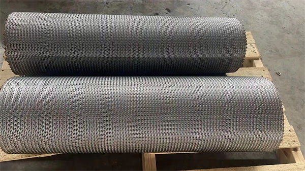 淬火爐網帶究竟用什么樣的材質和結構好?